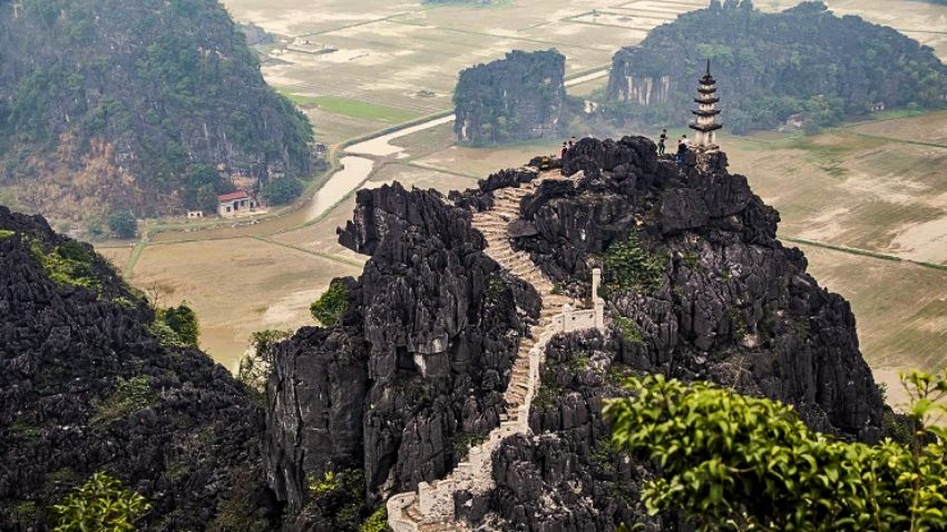 grotta-mua-ninh-binh